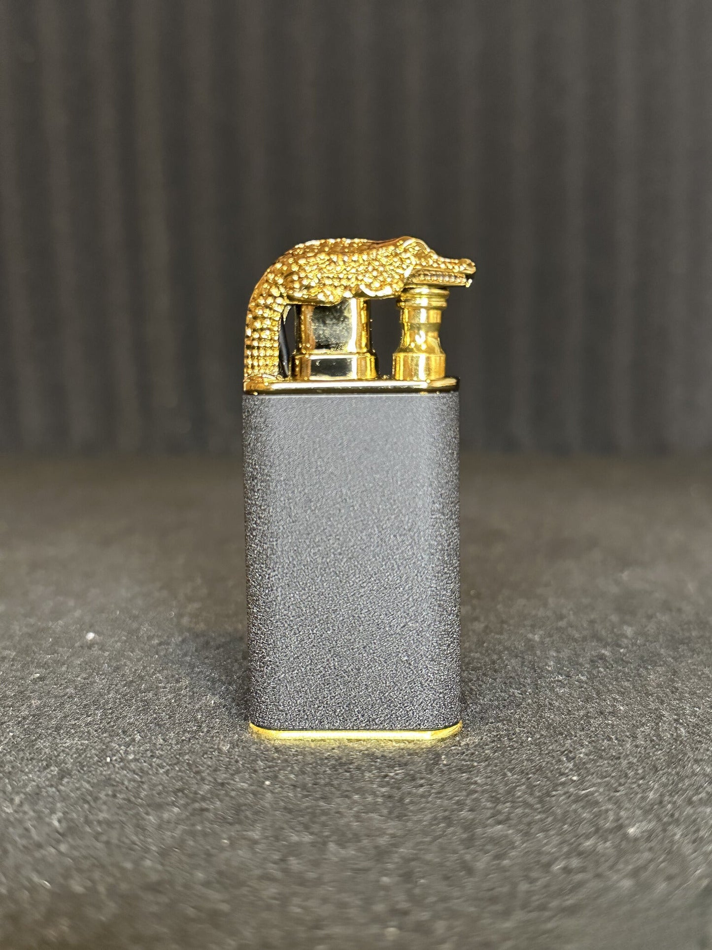 Genopladelig lighter, klar til brug på et øjeblik